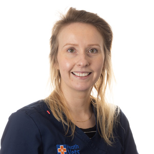 heath-vets-vet-in-burgess-hill-staff-team-member-Emma-Higginson-Veterinary-Surgeon