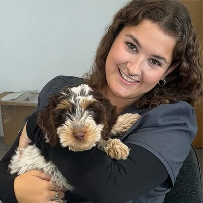 Phoebe-Merrington-Veterinary-Receptionist